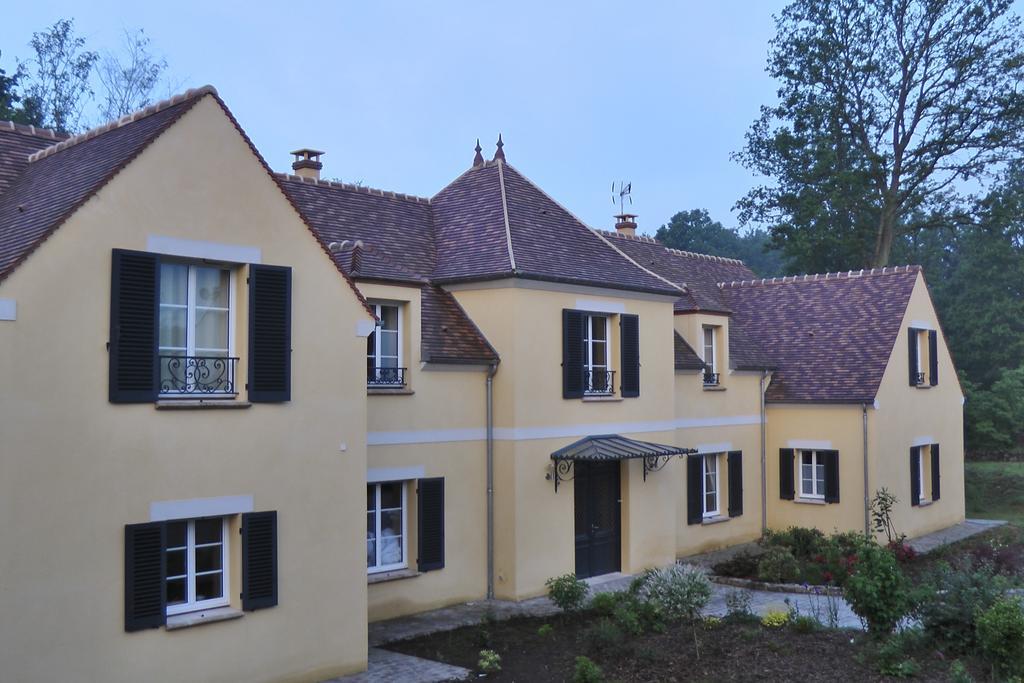 La Foulerie Hotel Bullion Екстериор снимка